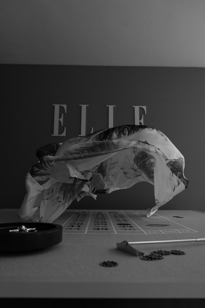 Elle, elle a