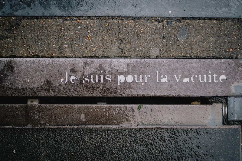 Vous, vous avez